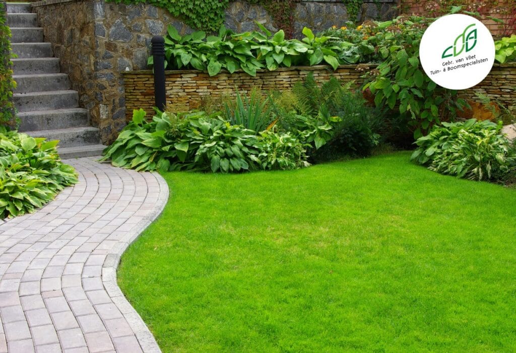 8 Stappen voor tuinonderhoud in het Voorjaar voor een gezonde tuin